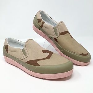 Hunter Camo Canvas Slip On Shoes Size.8